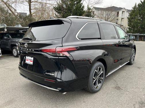 2026 Toyota Sienna Platinum
