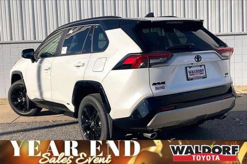 2025 Toyota RAV4 Hybrid SE