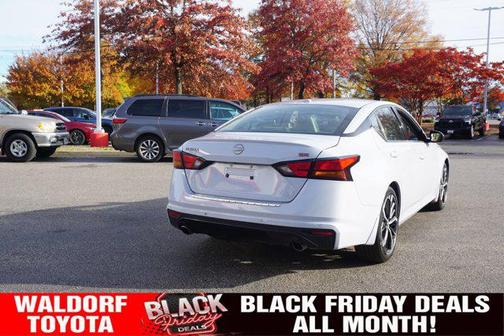 2023 Nissan Altima SR FWD