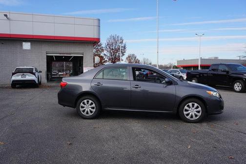 2010 Toyota Corolla LE