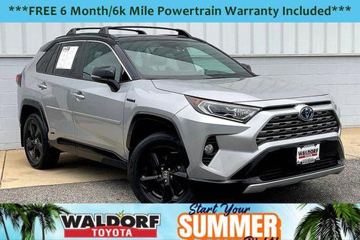 2020 Toyota RAV4 Hybrid SE