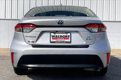 2025 Toyota Corolla Hybrid LE