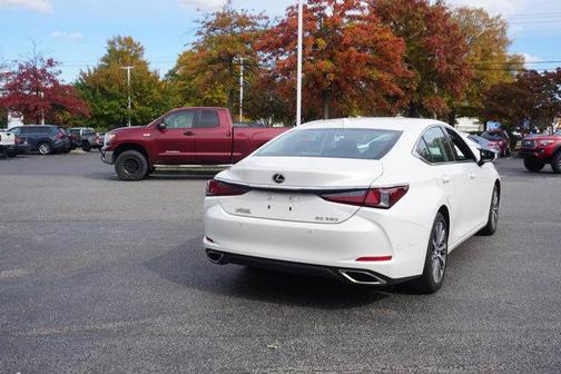 2019 Lexus ES 350 Base