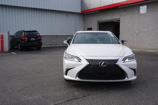 2019 Lexus ES 350 Base