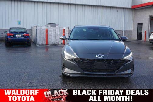 2023 Hyundai ELANTRA SE