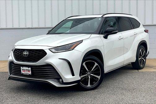 2022 Toyota Highlander XSE