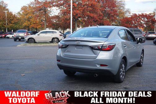 2019 Toyota Yaris Sedan LE