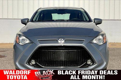 2019 Toyota Yaris Sedan LE