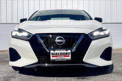 2023 Nissan Maxima SV Xtronic CVT