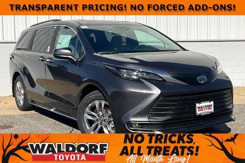 2025 Toyota Sienna XLE 7 Passenger