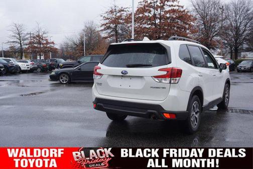 2022 Subaru Forester Premium