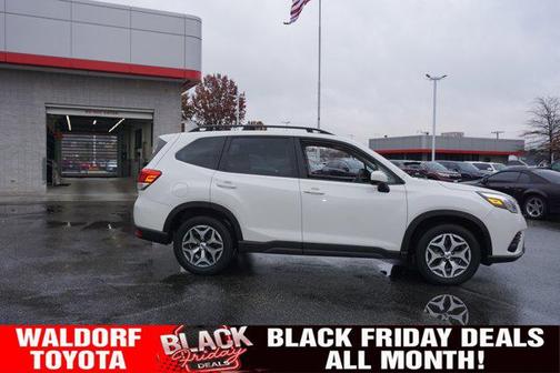 2022 Subaru Forester Premium