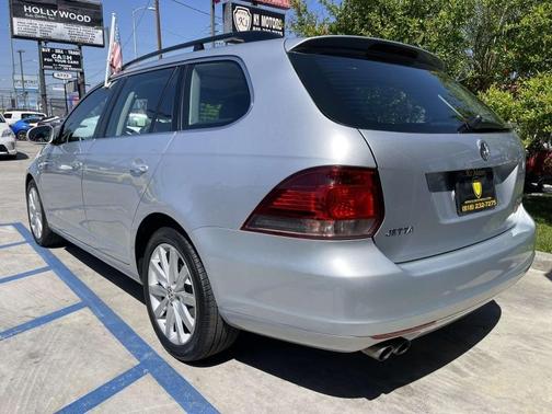 2013 Volkswagen Jetta SportWagen SE