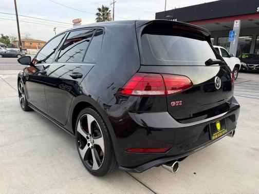 2019 Volkswagen Golf GTI 2.0T S
