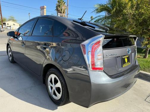 2012 Toyota Prius Three