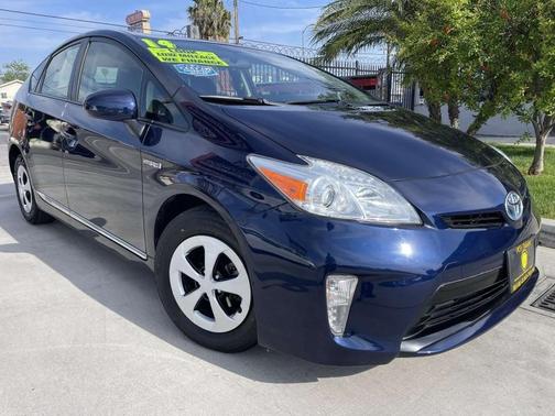 2014 Toyota Prius Two