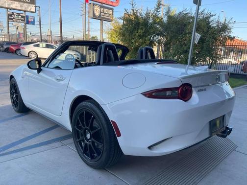 2016 Mazda MX-5 Miata Grand Touring