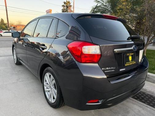 2015 Subaru Impreza 2.0i Premium
