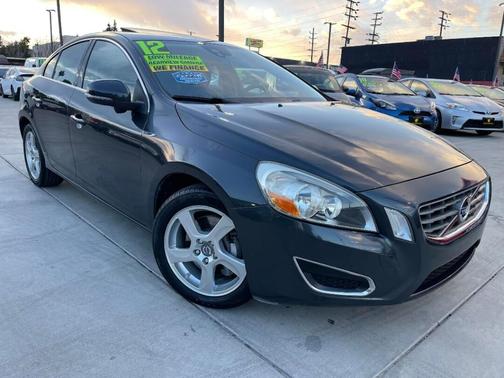 2012 Volvo S60 T5 Premier