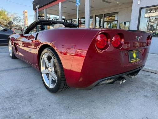 2006 Chevrolet Corvette Base