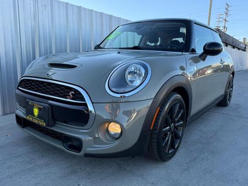 Gray 2019 MINI Hardtop Cooper S