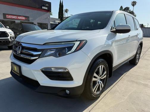 White Diamond Pearl 2017 Honda Pilot EX-L