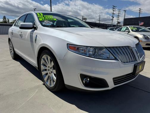 White 2011 Lincoln MKS Base