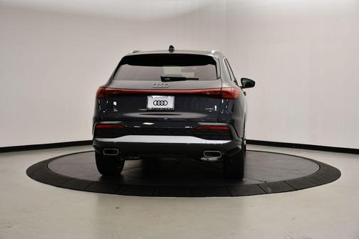 2025 Audi Q5 2.0T quattro Premium