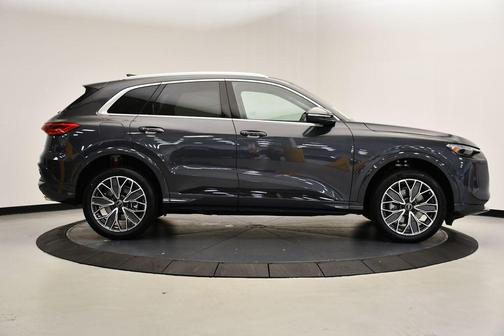 2025 Audi Q5 2.0T quattro Premium