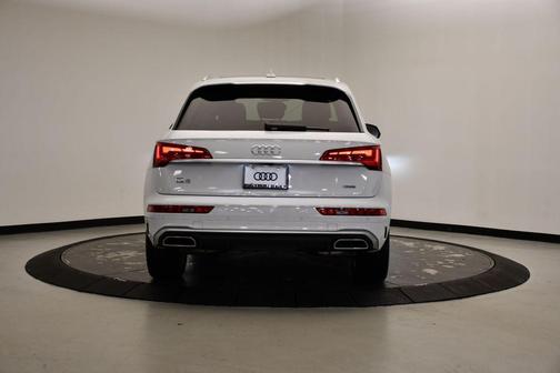 2025 Audi Q5 55 S line quattro Premium