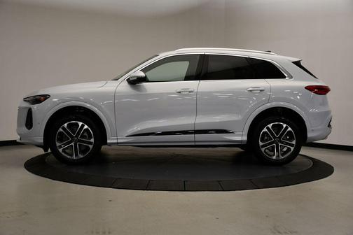 2025 Audi Q5 2.0T quattro Premium
