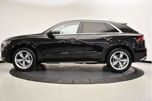 2022 Audi Q8 Premium Plus 55 TFSI quattro Tiptronic