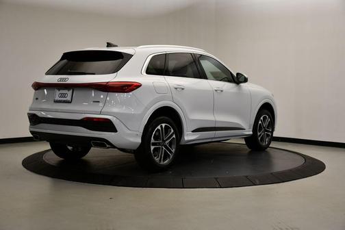 2025 Audi Q5 2.0T quattro Premium