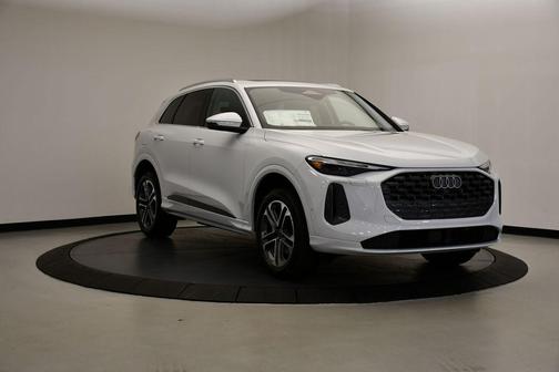 2025 Audi Q5 2.0T quattro Premium