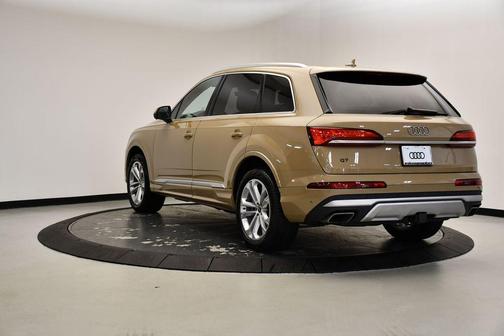 2025 Audi Q7 55 Premium Plus