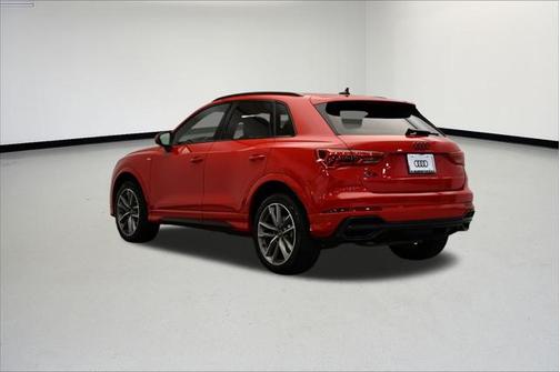 2022 Audi Q3 Premium Plus 45 TFSI S line quattro Tiptronic