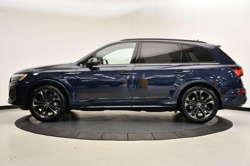 2025 Audi Q7 55 Premium