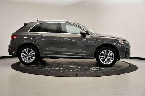2025 Audi Q3 45 S line Premium