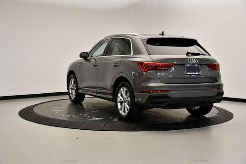 2025 Audi Q3 45 S line Premium