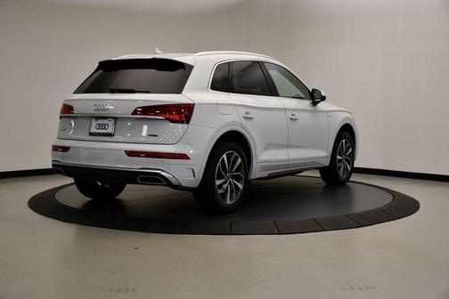 2022 Audi Q5 45 S line Premium Plus