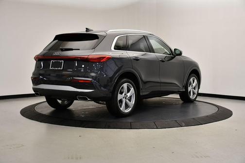 2025 Audi Q5 2.0T quattro Premium