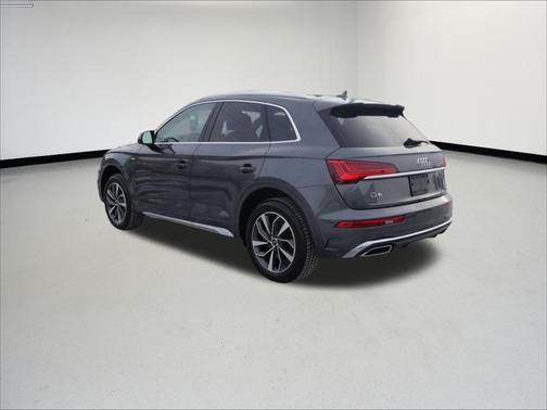 2023 Audi Q5 Premium 45 TFSI S line quattro