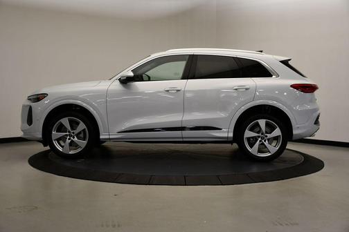 2025 Audi Q5 2.0T quattro Premium