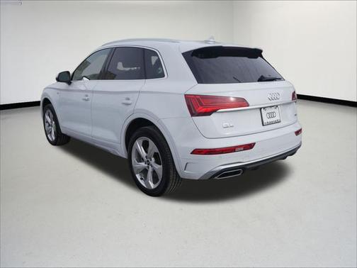 2022 Audi Q5 Premium Plus 45 TFSI S line quattro S tronic