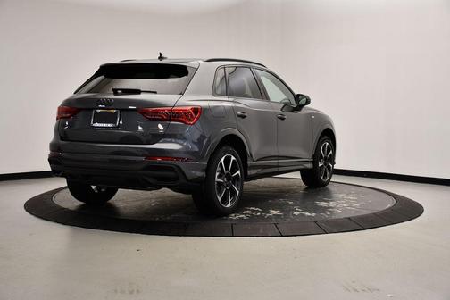 2025 Audi Q3 45 S line Premium