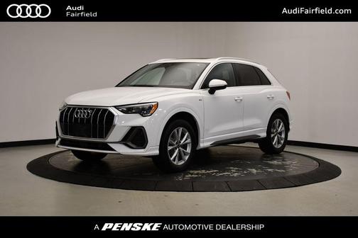 2022 Audi Q3 45 S line Premium