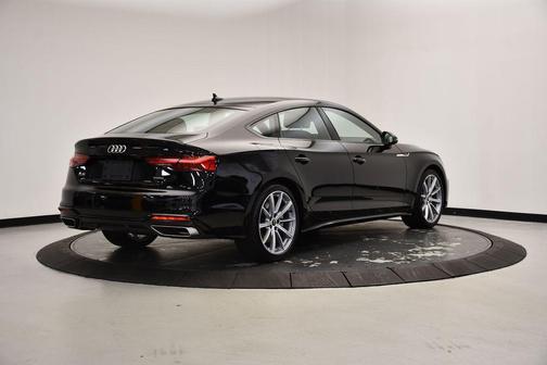 2025 Audi A5 Sportback 45 S line quattro Premium