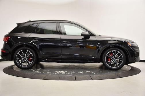 2025 Audi SQ5 3.0T Premium