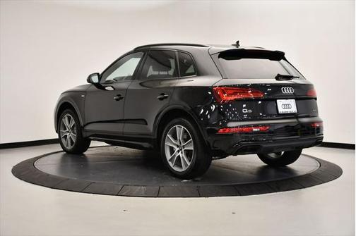 2025 Audi Q5 Premium 45 TFSI S line quattro