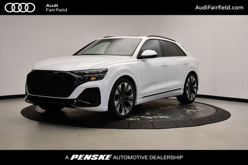 2025 Audi Q8 55 Premium